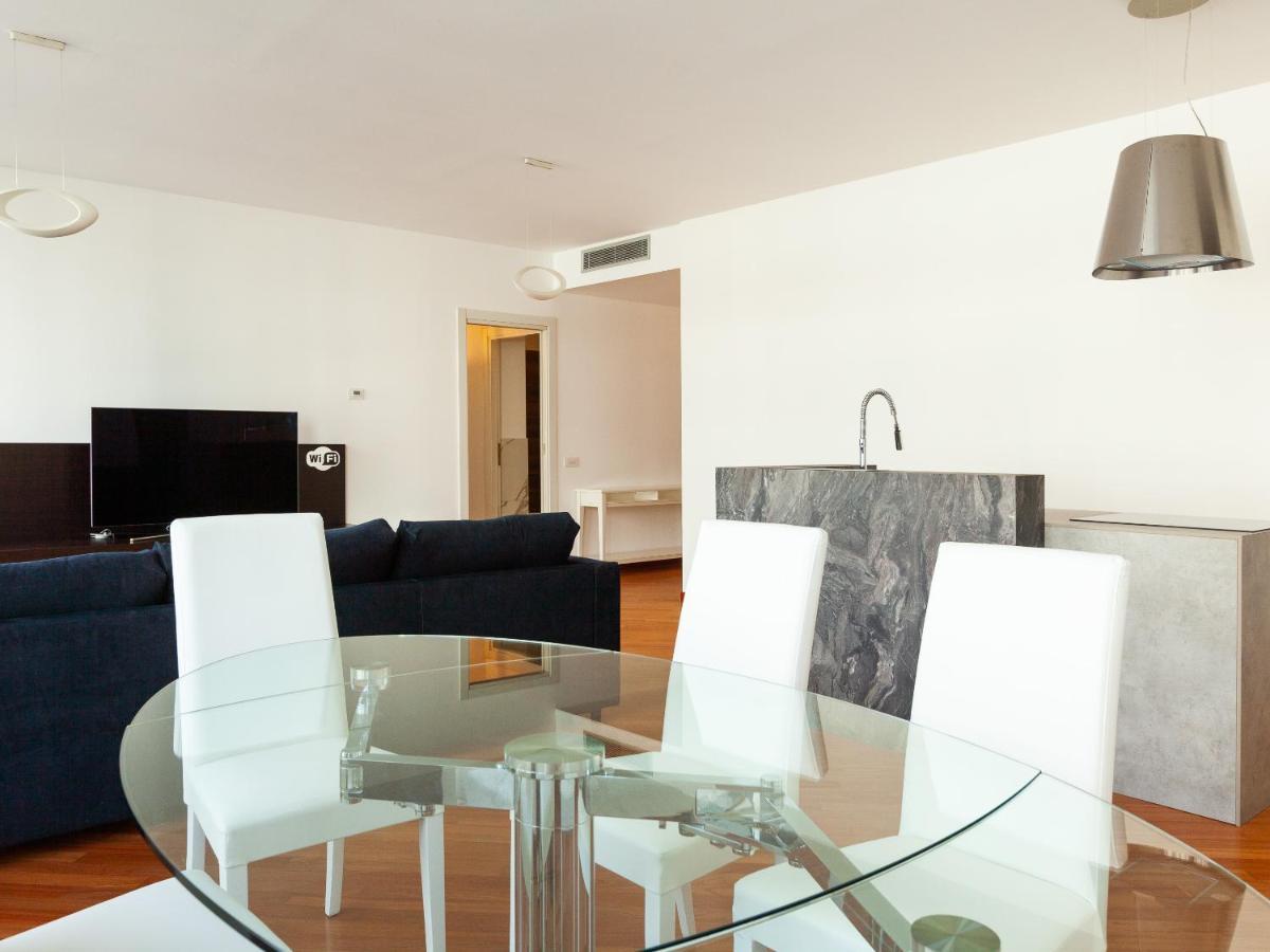 Easyhomes-Madonnina View มิลาน ภายนอก รูปภาพ