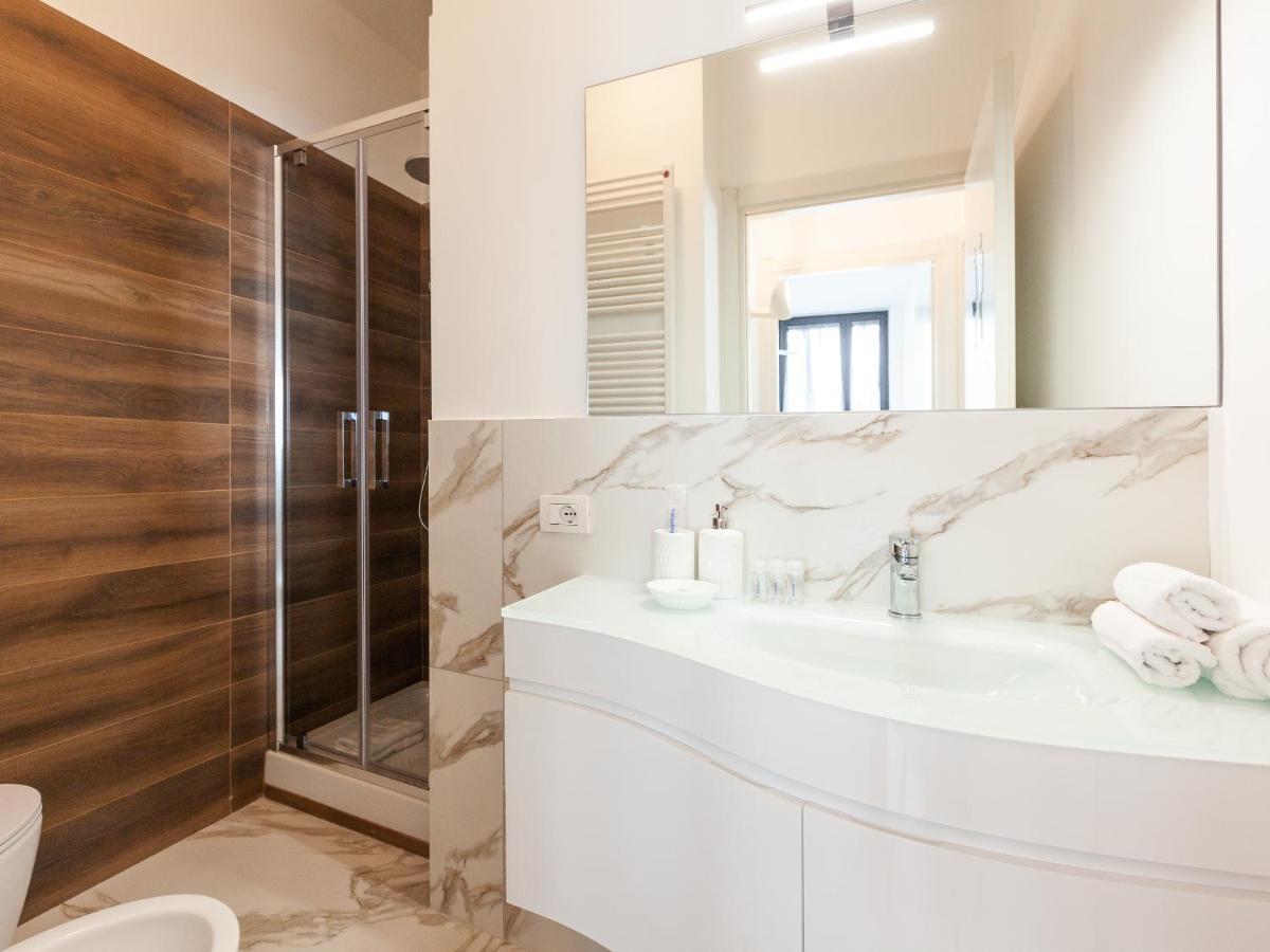 Easyhomes-Madonnina View มิลาน ภายนอก รูปภาพ