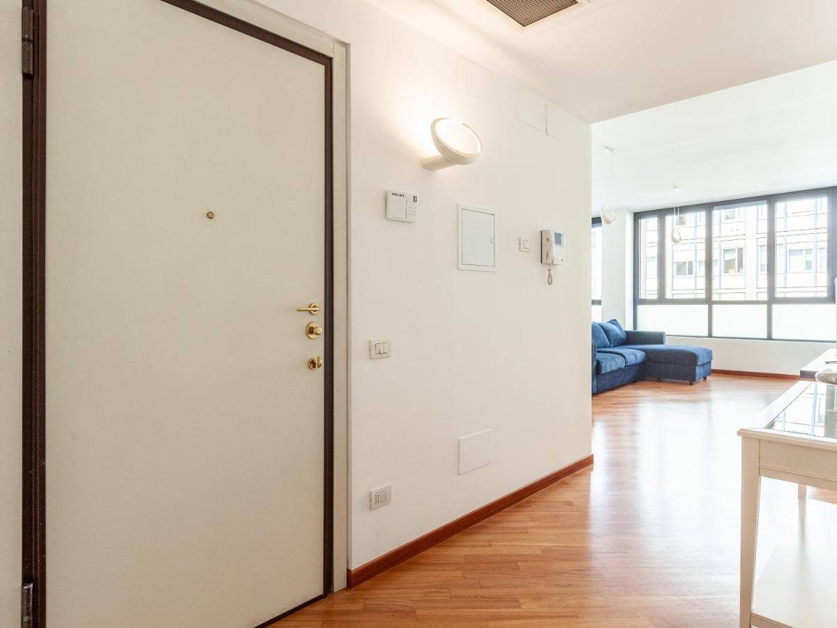 Easyhomes-Madonnina View มิลาน ภายนอก รูปภาพ