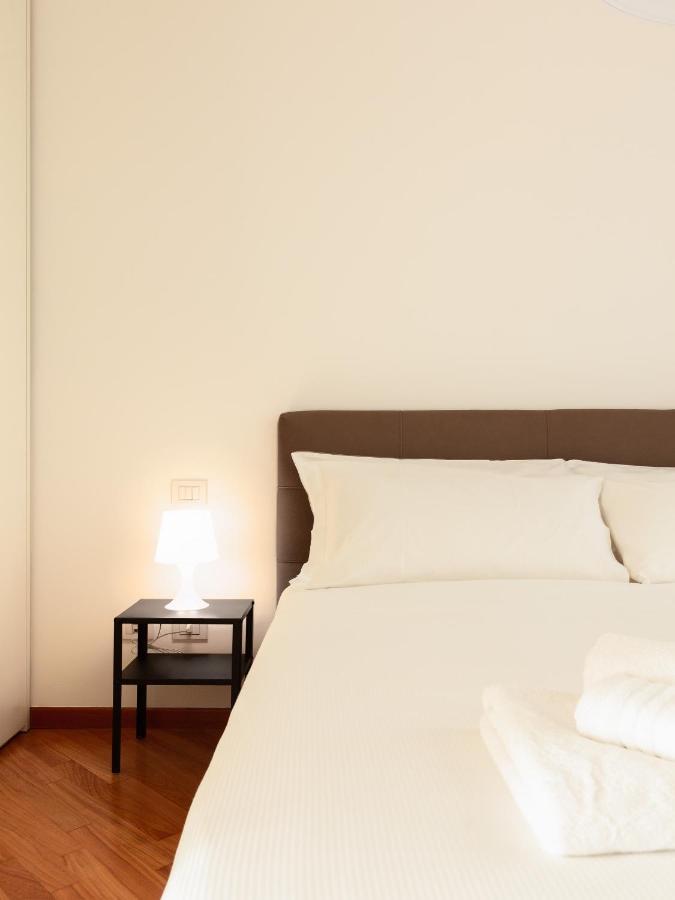 Easyhomes-Madonnina View มิลาน ภายนอก รูปภาพ